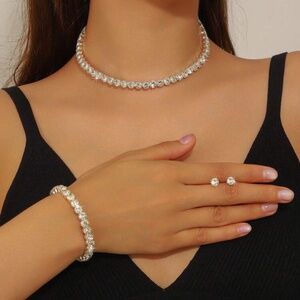 NWT 4 pcs Silver Set Style Accessories Set, Fully Rhinestone Necklace, Bracelet